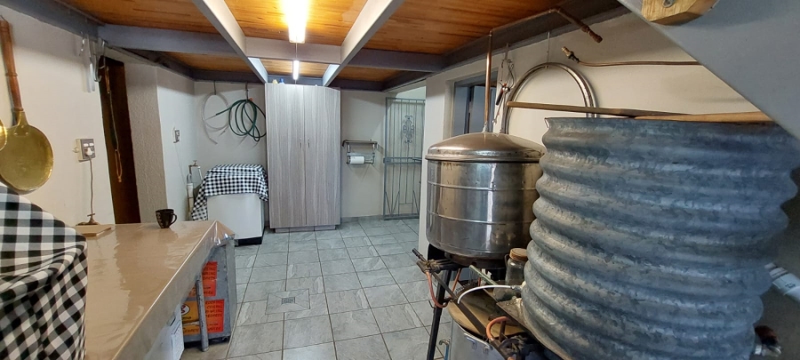 8 Bedroom Property for Sale in Grimbeeck Park North West